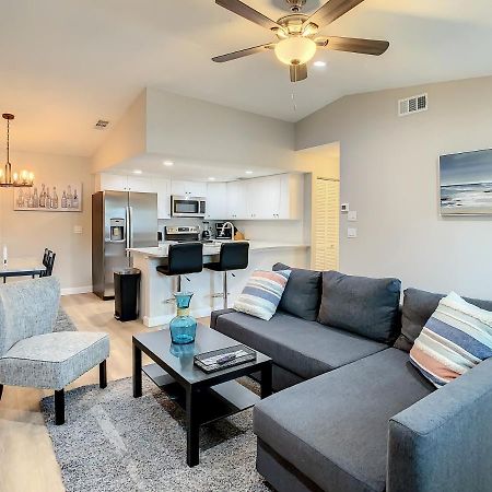 Crown Jewel Of Clearwater 10-15 Min To Beach 5 Min To St Pete Airport Vila Exterior foto