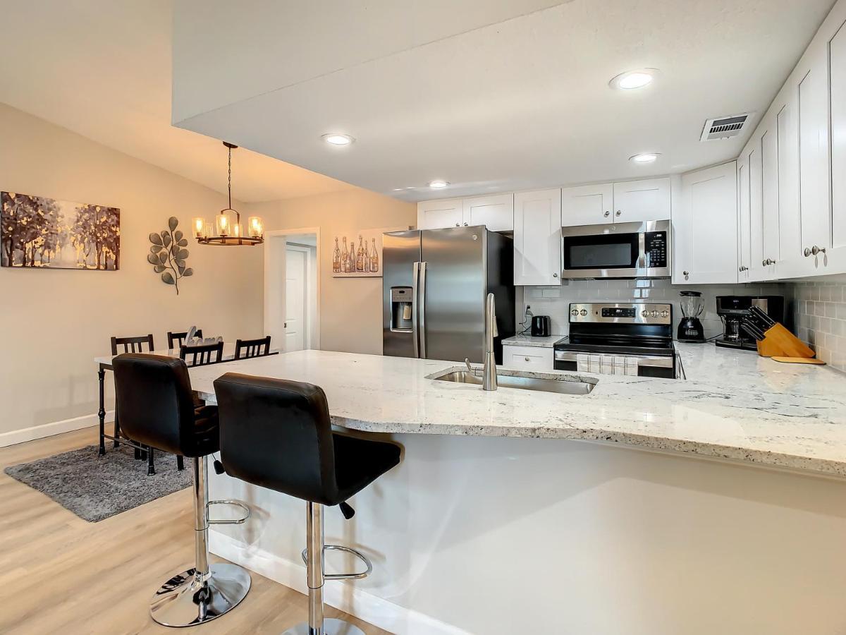 Crown Jewel Of Clearwater 10-15 Min To Beach 5 Min To St Pete Airport Vila Exterior foto